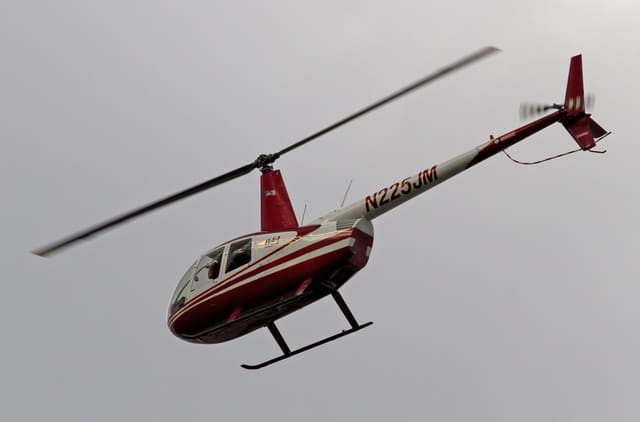 N225JM - Robinson