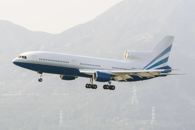 N388LS — Lockheed