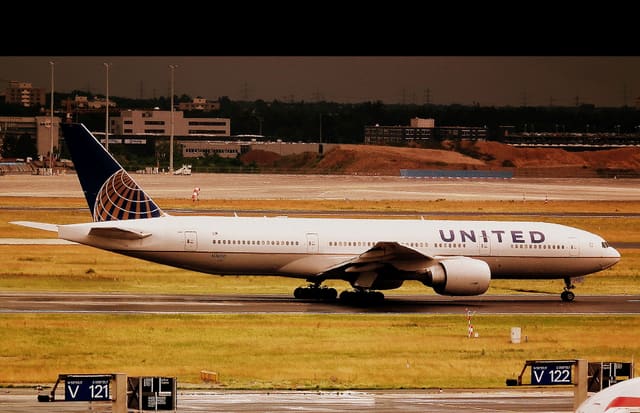 N76010 - Boeing