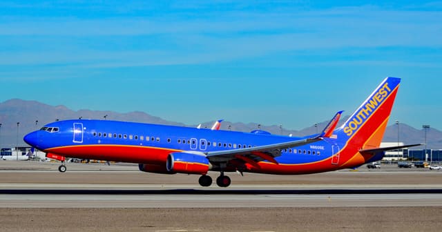 N8605E - Boeing