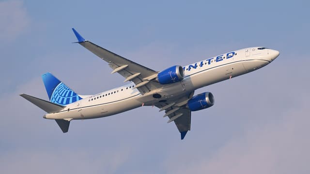 N77587 - Boeing