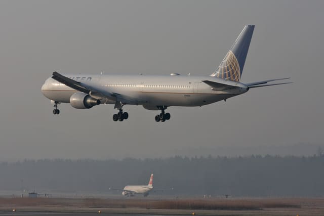 N76054 - Boeing