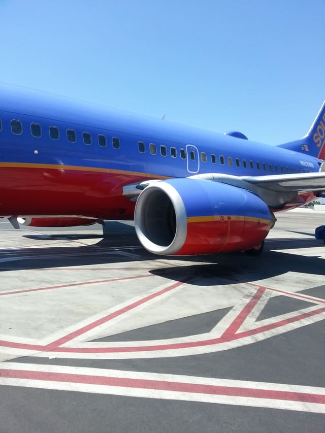 N913WN - Boeing