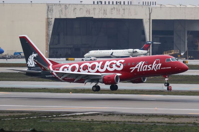 N661QX - Embraer