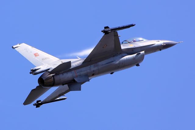  - Single-engine aircraft