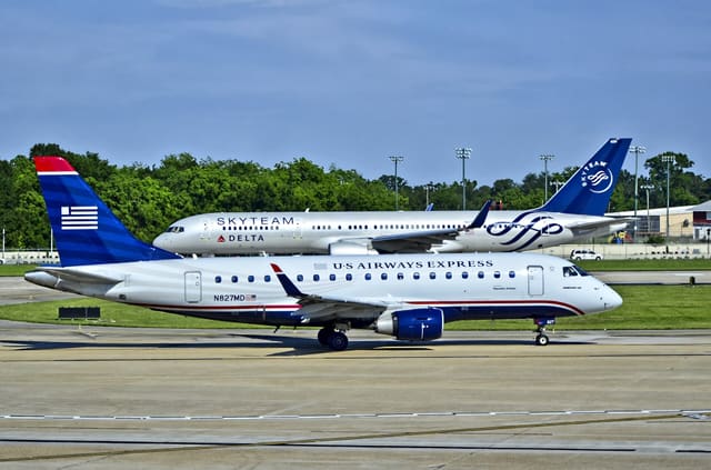 N827MD - Embraer