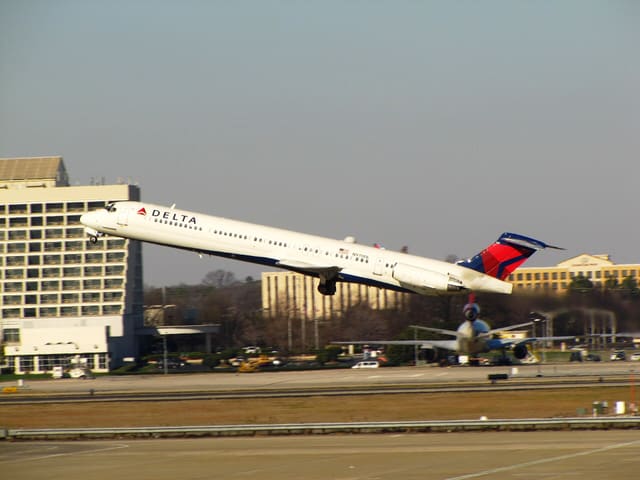 N970DL - Douglas