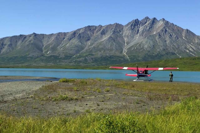 N740 - Aircraft
