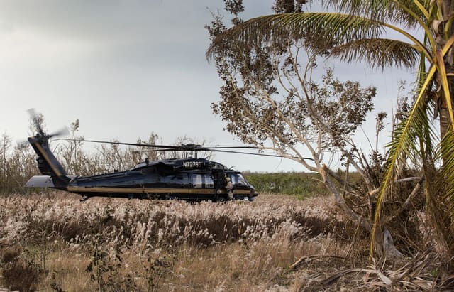 N72763 - Helicopter