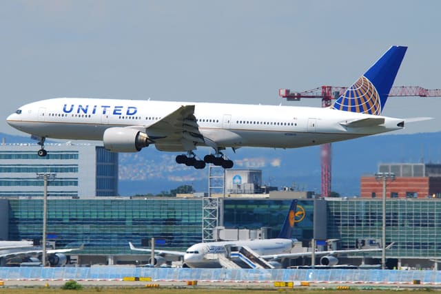 N226UA - Boeing