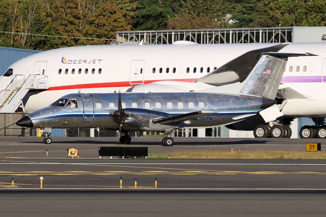 N201YW - Embraer