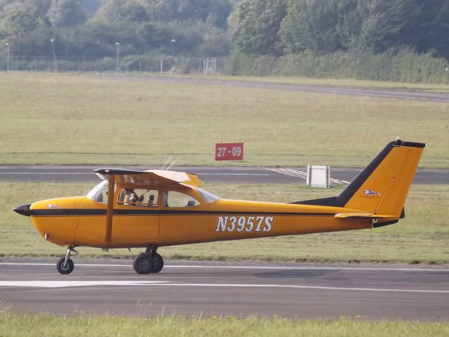 N3957S - Single-engine aircraft
