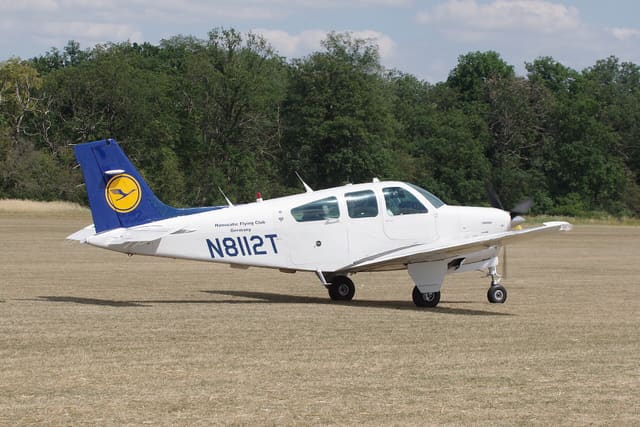 N8112T - Single-engine aircraft
