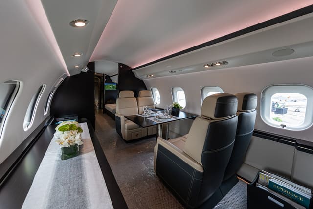 N835GL - Business jet