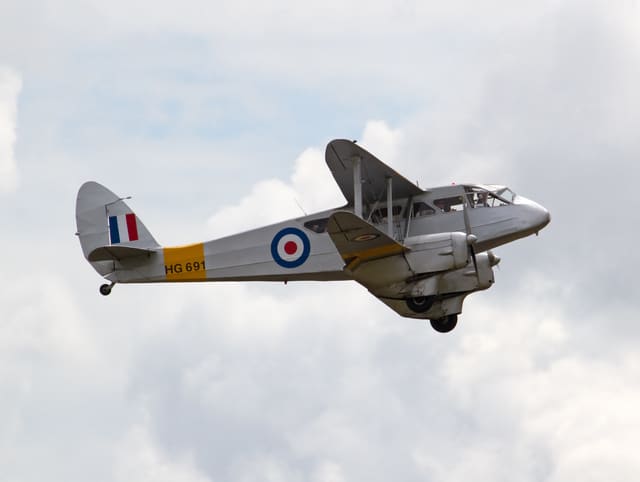G-AIYR - De Havilland