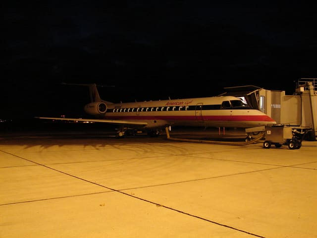 N690AE - Embraer