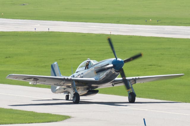 N1751D - Warbird