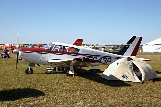 N5643P - Single-engine aircraft