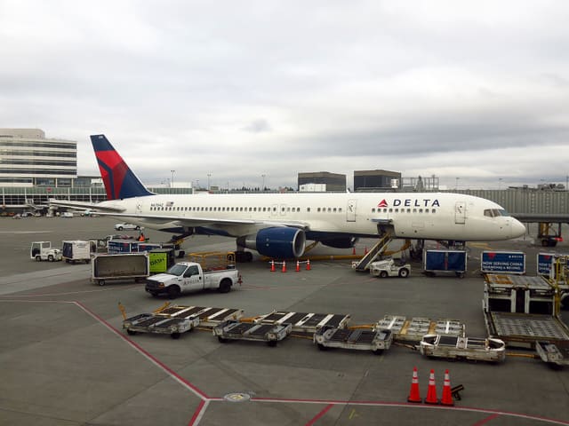N6704Z - Boeing