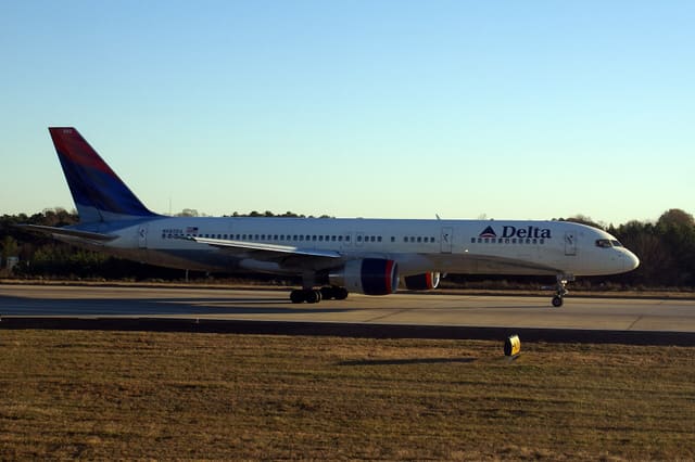 N682DA - Boeing