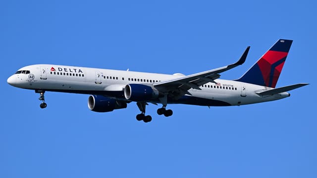 N702TW - Boeing