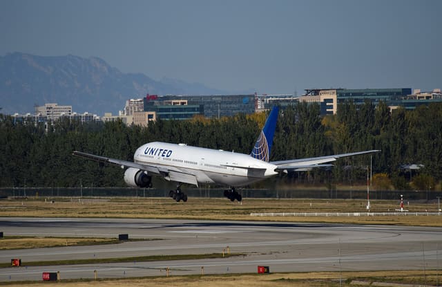 N77019 - Boeing