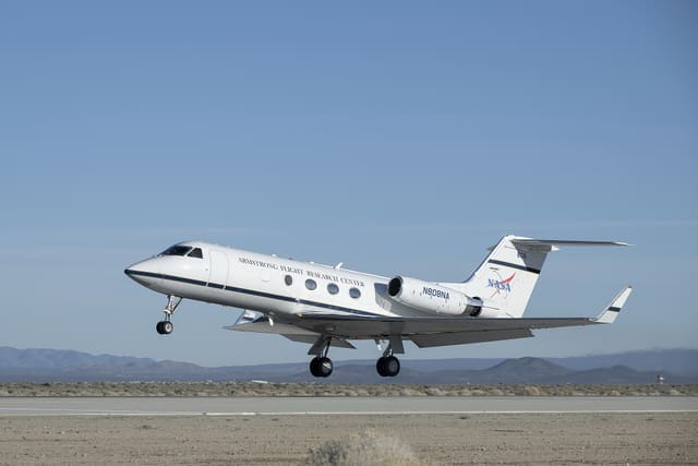 N808NA - Business jet