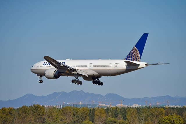 N77019 - Boeing