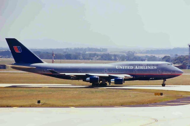 N187UA - Boeing