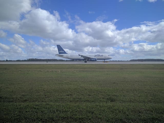 N652JB - Airbus
