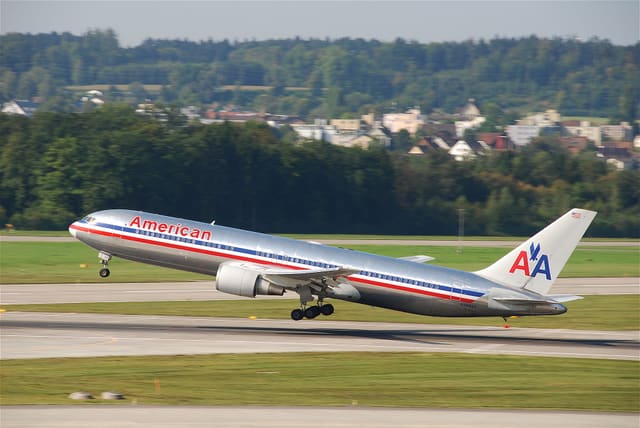 N388AA - Boeing