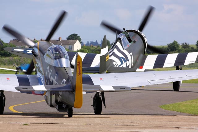 N251RJ - Warbird