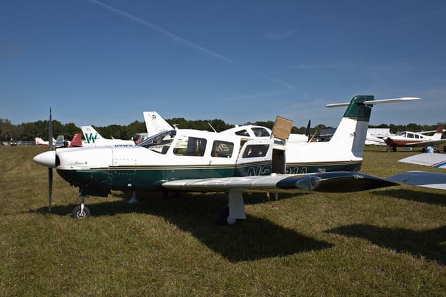 N2081A - Piper