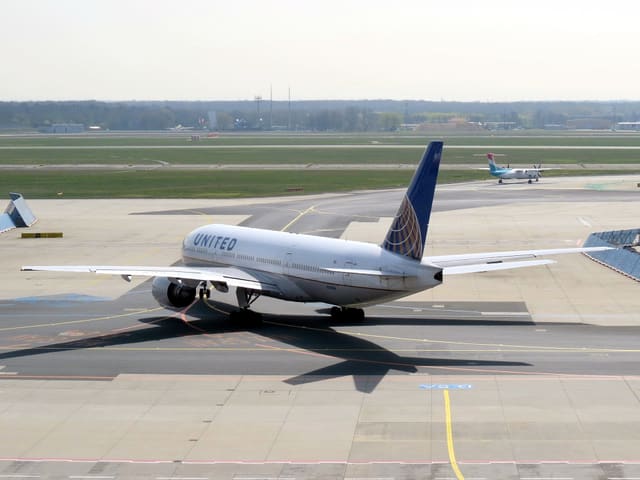 N769UA - Boeing