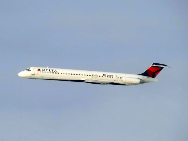 N900DE - Aircraft