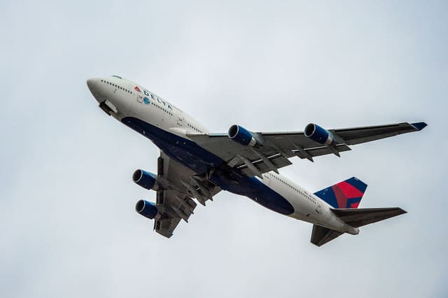 N674US - Aircraft