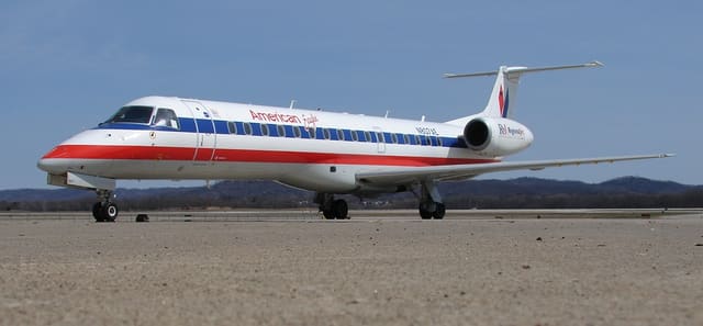 N807AE - Embraer