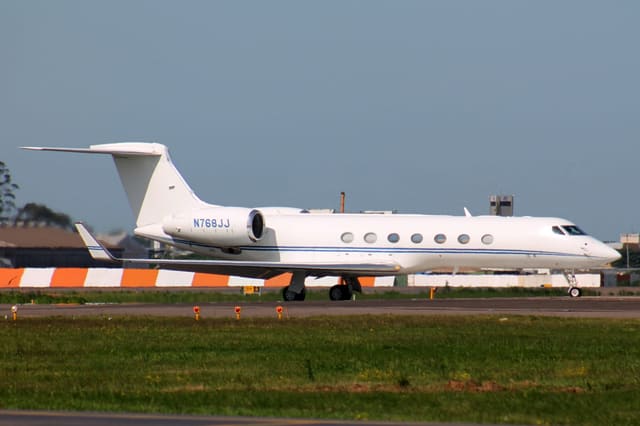 N768JJ - Business jet