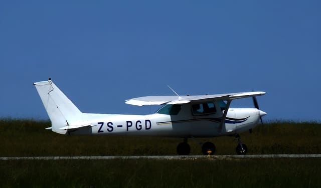 ZS-PGD - Single-engine aircraft