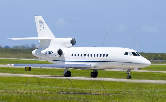 N146EX - Business jet