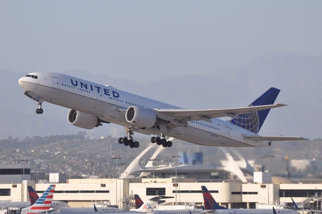 N227UA - Boeing