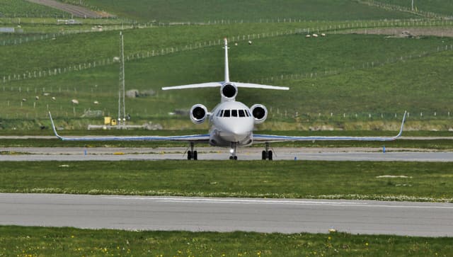 N70LF - Business jet