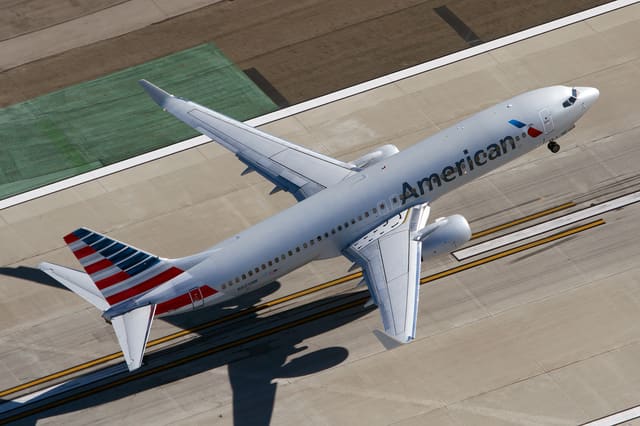 N803NN - Twin-engine aircraft