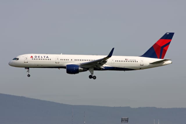 N723TW - Boeing