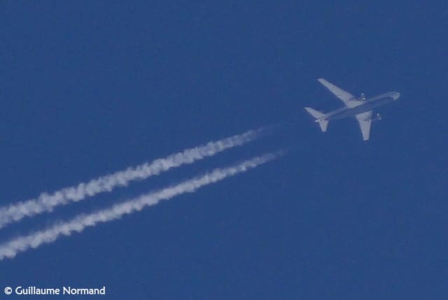 N251AY - Twin-engine aircraft