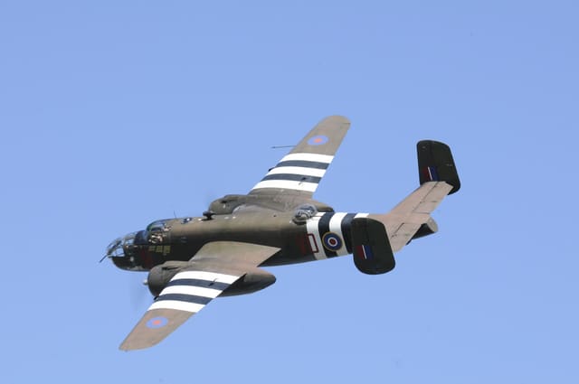  - Twin-engine aircraft