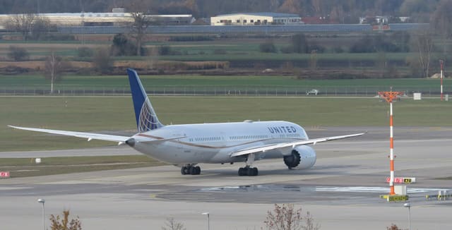 N26960 - Boeing