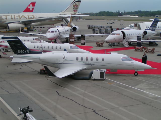 N40XR - Business jet