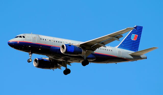 N834UA - Airbus