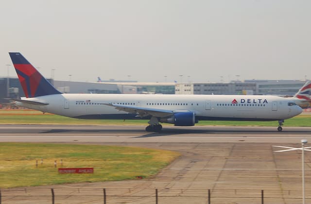 N828MH - Boeing